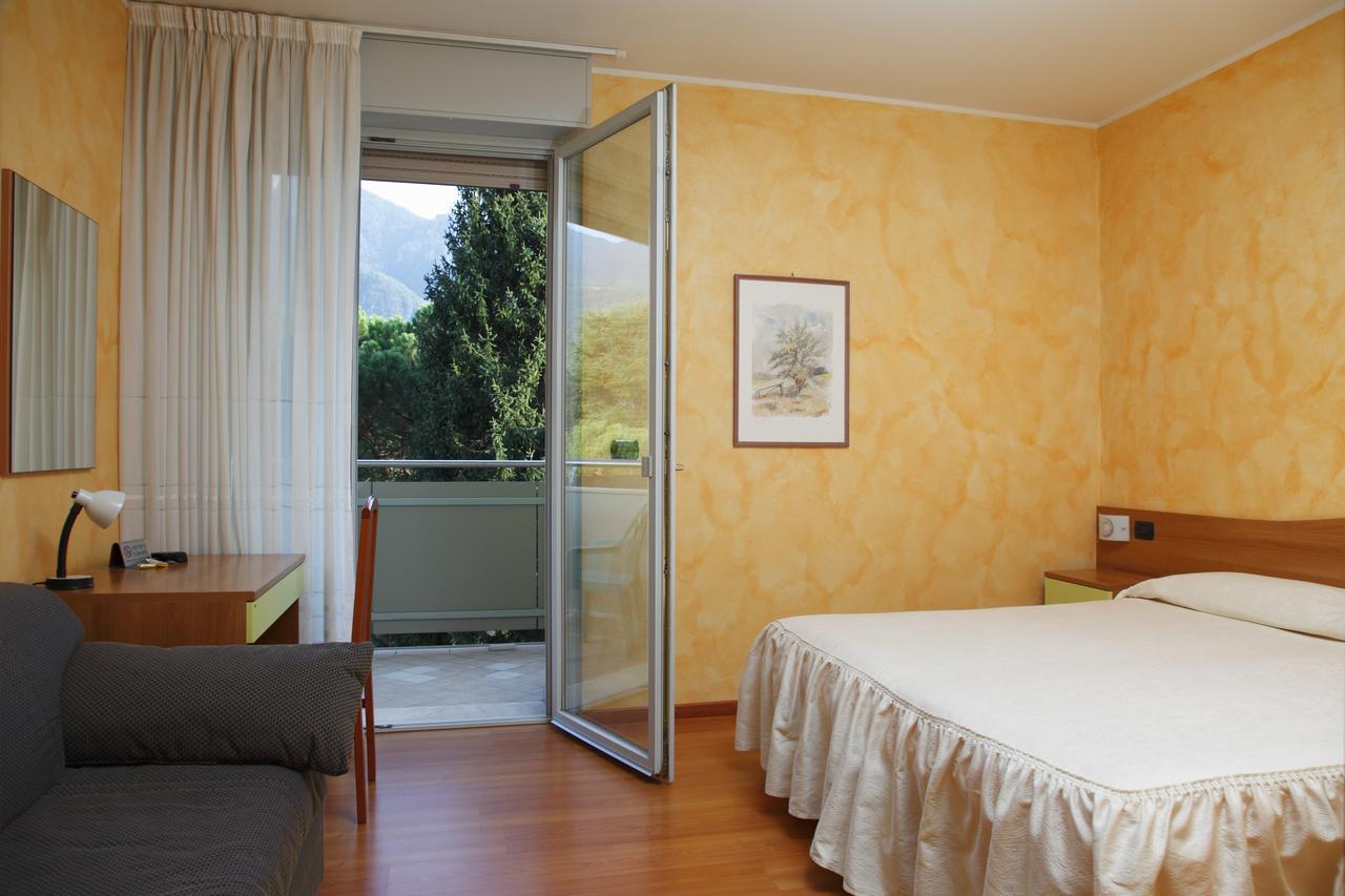 Hotel Castel Lodron Storo Ngoại thất bức ảnh